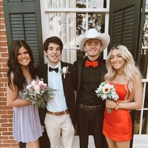 Meet your Posher, Kayla